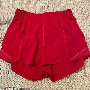 Lululemon hotty hot high rise 4in dark red! Size 6